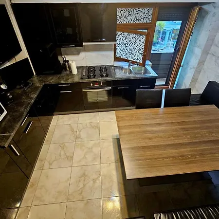 Apartment Center Aicuza Craiova