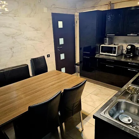 Apartment Center Aicuza Craiova